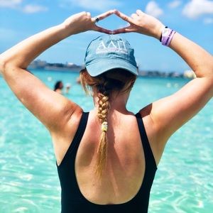 Meet your Posher, Taylor